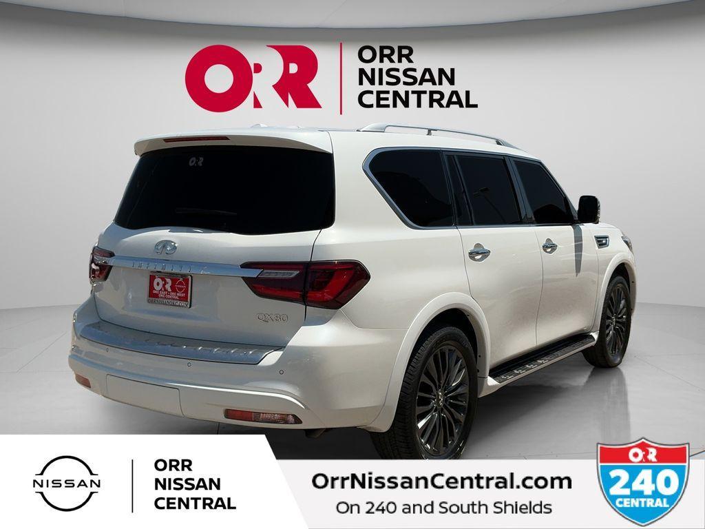 Infiniti QX80 2023