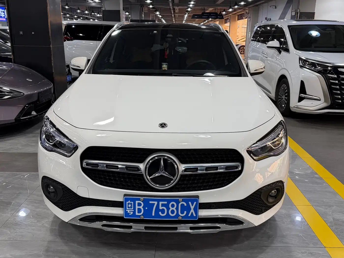Mercedes-Benz GLA 2023