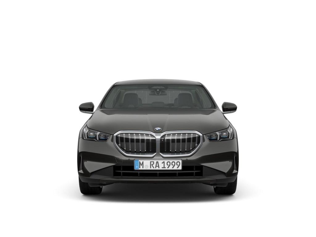 BMW 540 2024