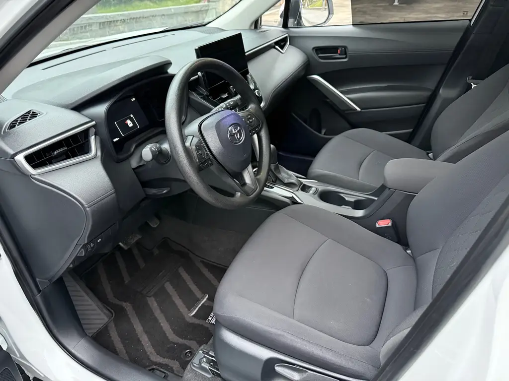 Toyota Corolla Cross 2023