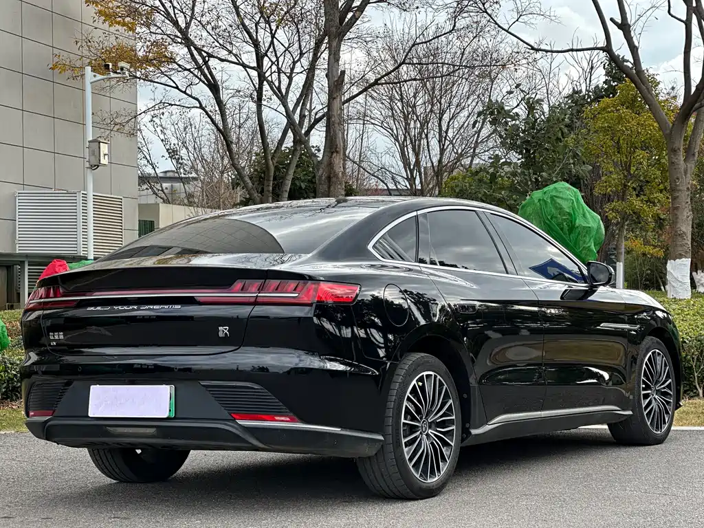 BYD Han 2023