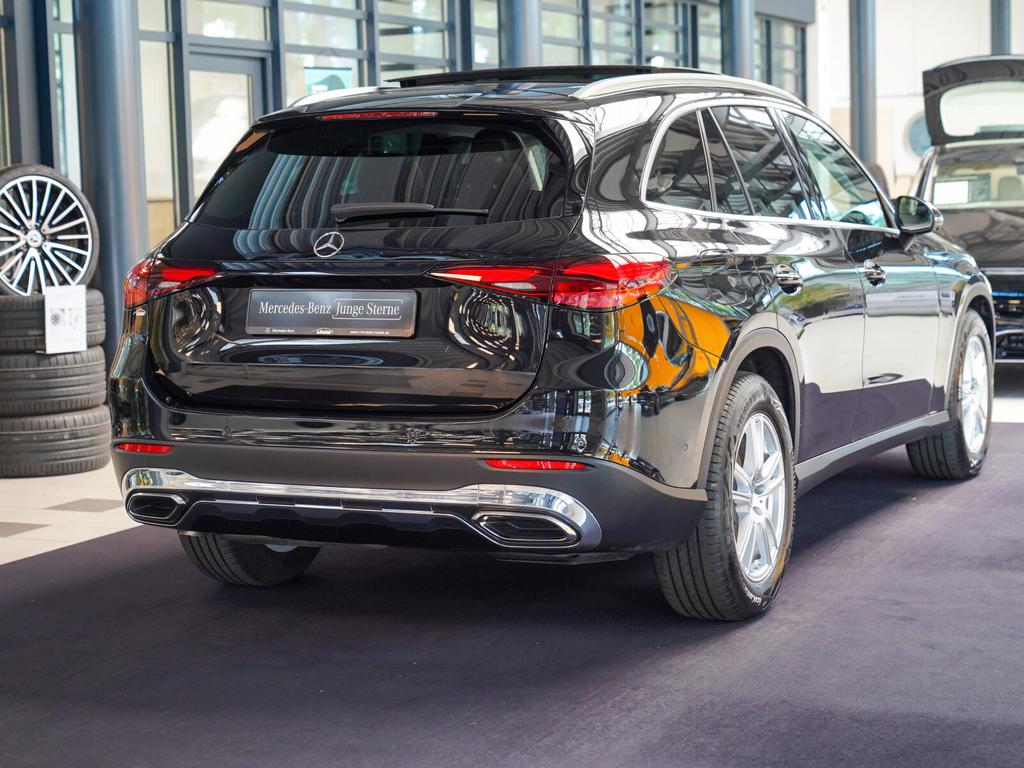 Mercedes-Benz GLC 220 2025