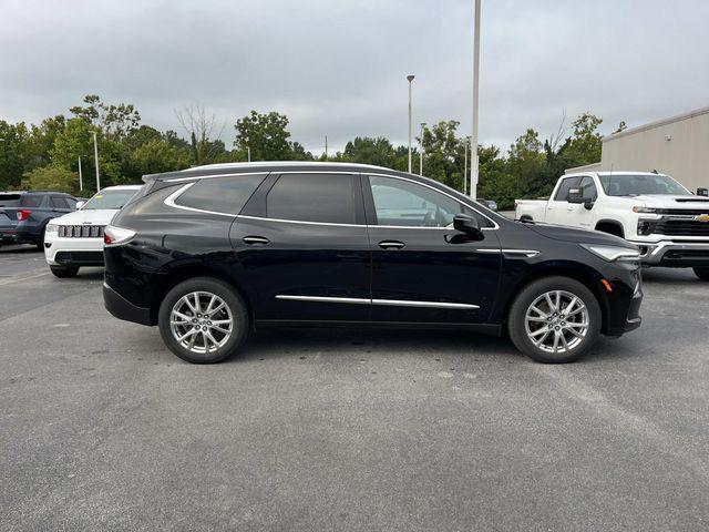 Buick Enclave 2024