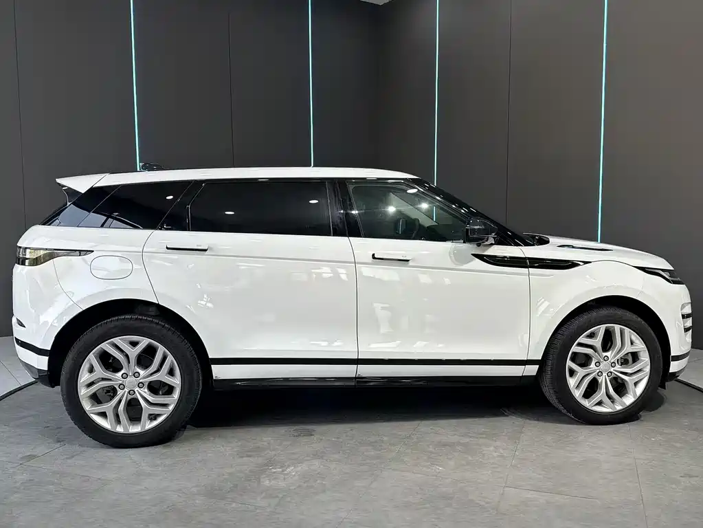 Land Rover Range Rover Evoque 2024