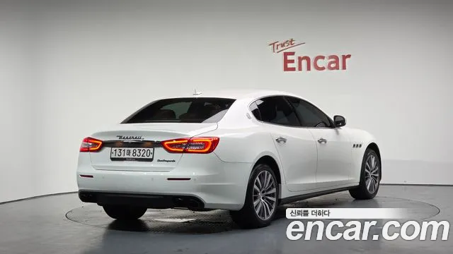 Maserati Quattroporte 2020