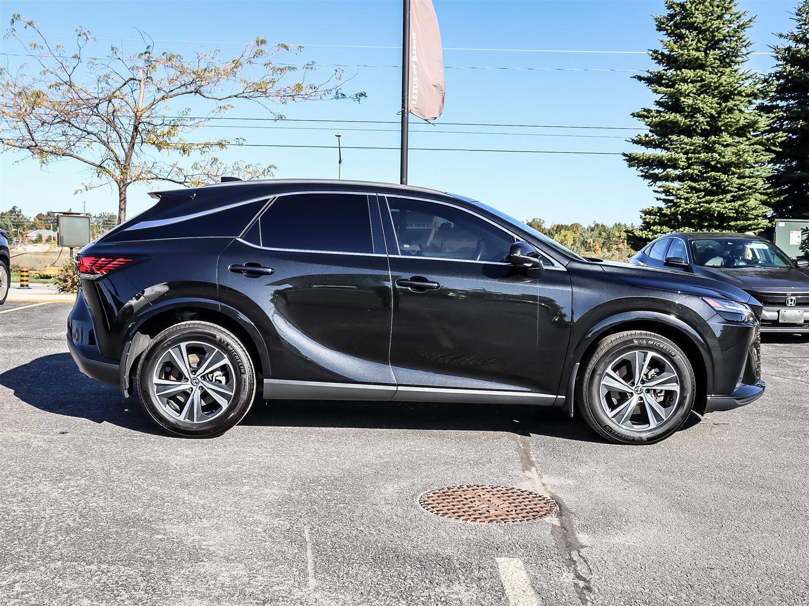 Lexus RX 2023