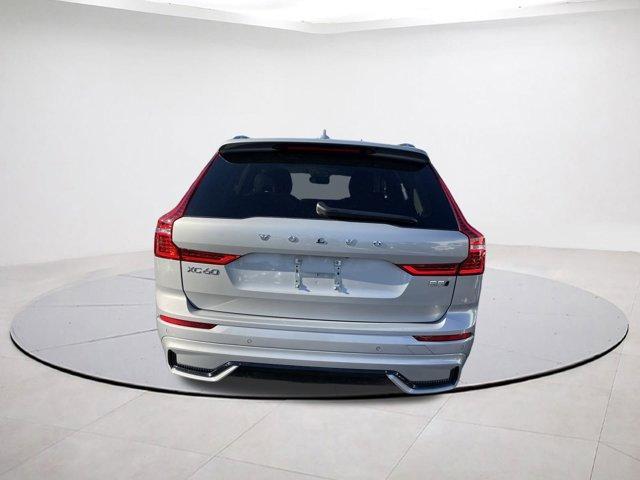 Volvo XC60 2025