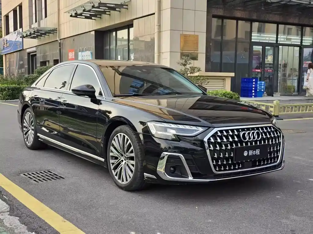 Audi A8 2023