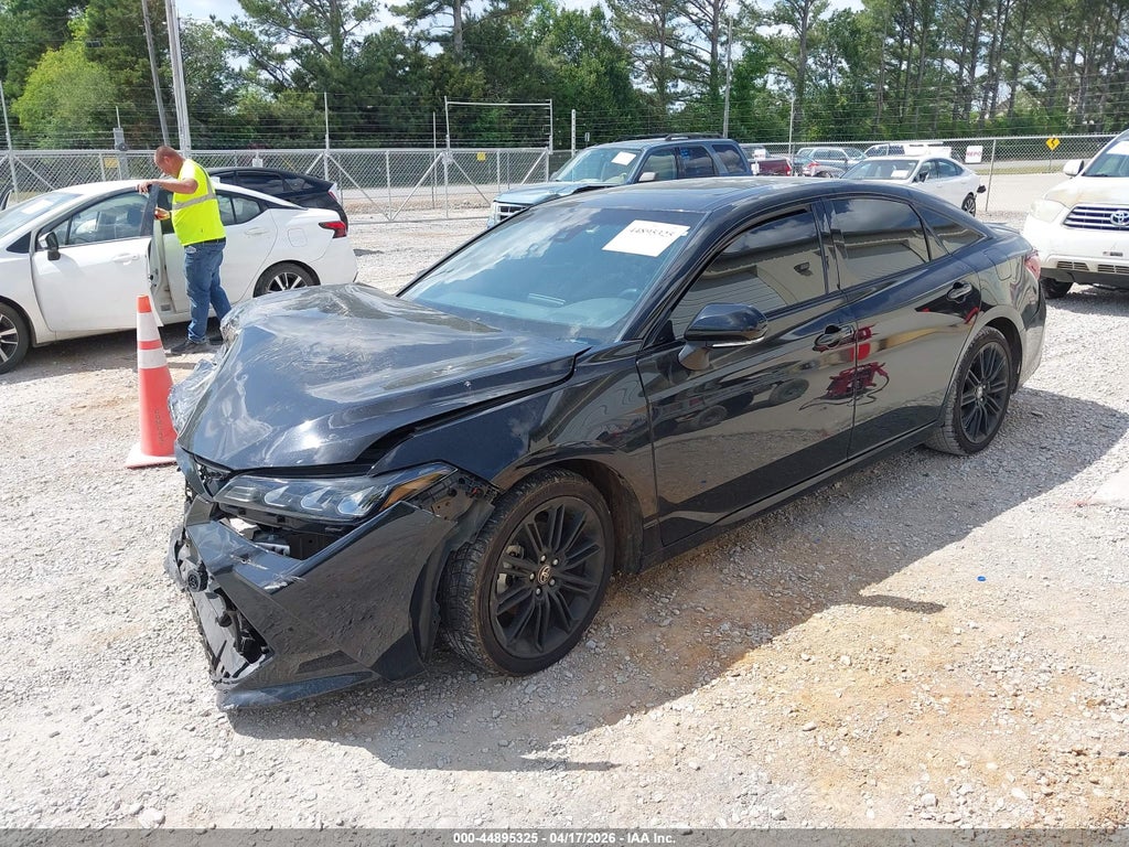 Toyota Avalon 2022