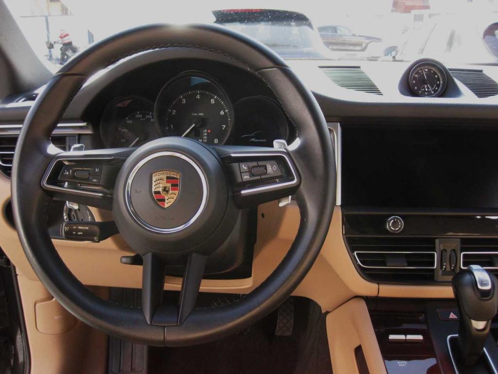 Porsche Macan 2023