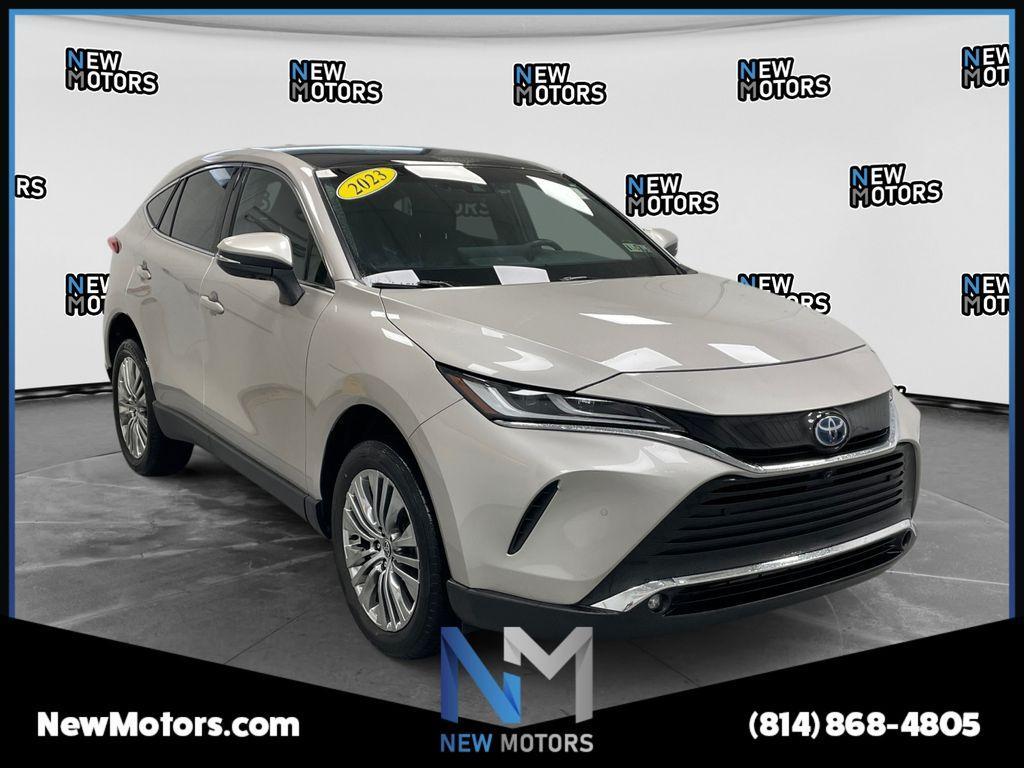 Toyota Venza 2023