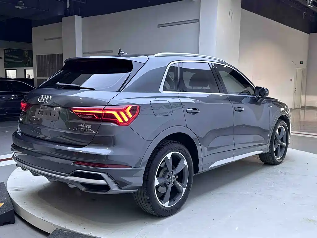 Audi Q3 2022