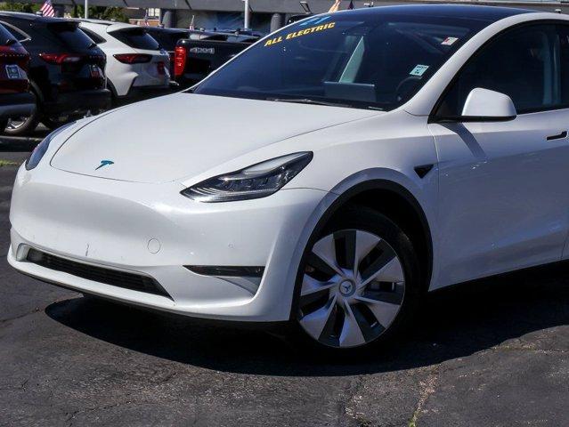 Tesla Model Y 2021