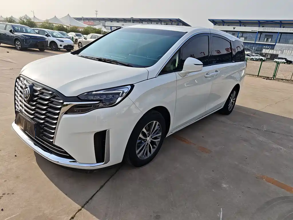 Buick GL8 2023