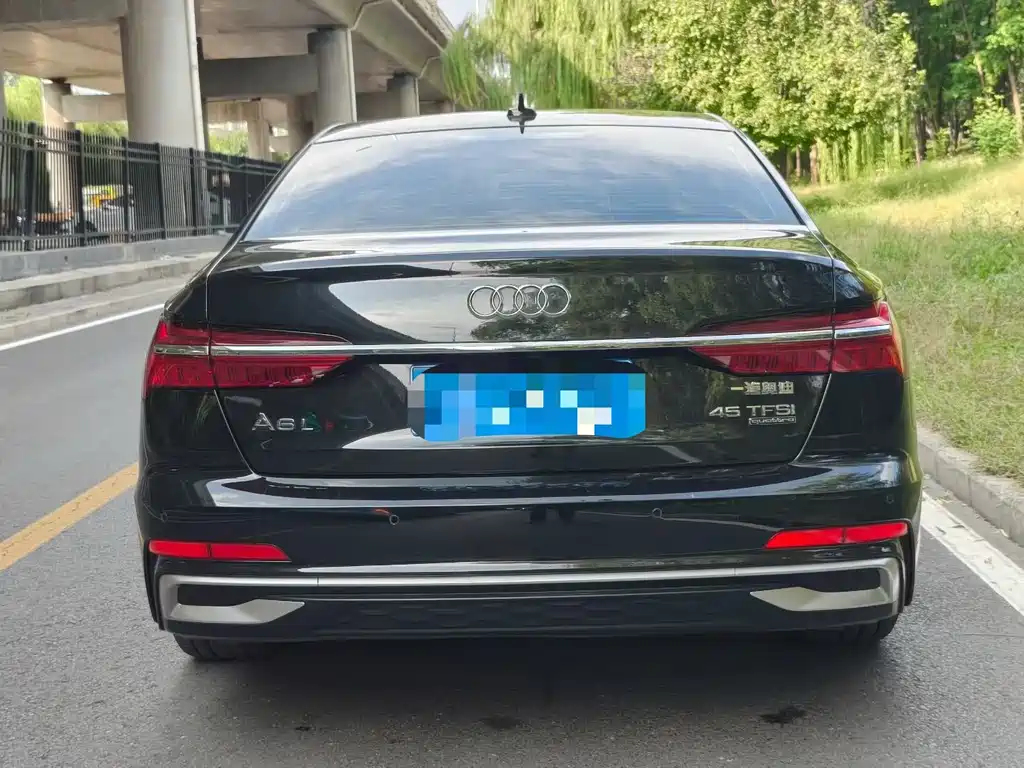 Audi A6 2025