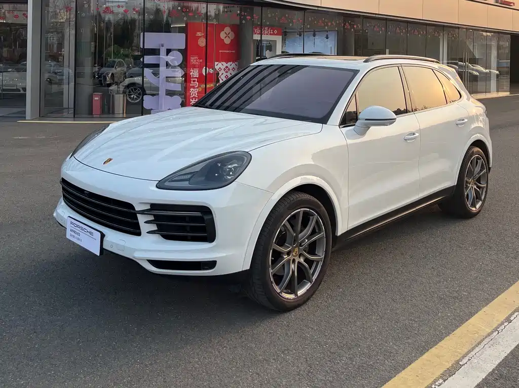 Porsche Cayenne 2023