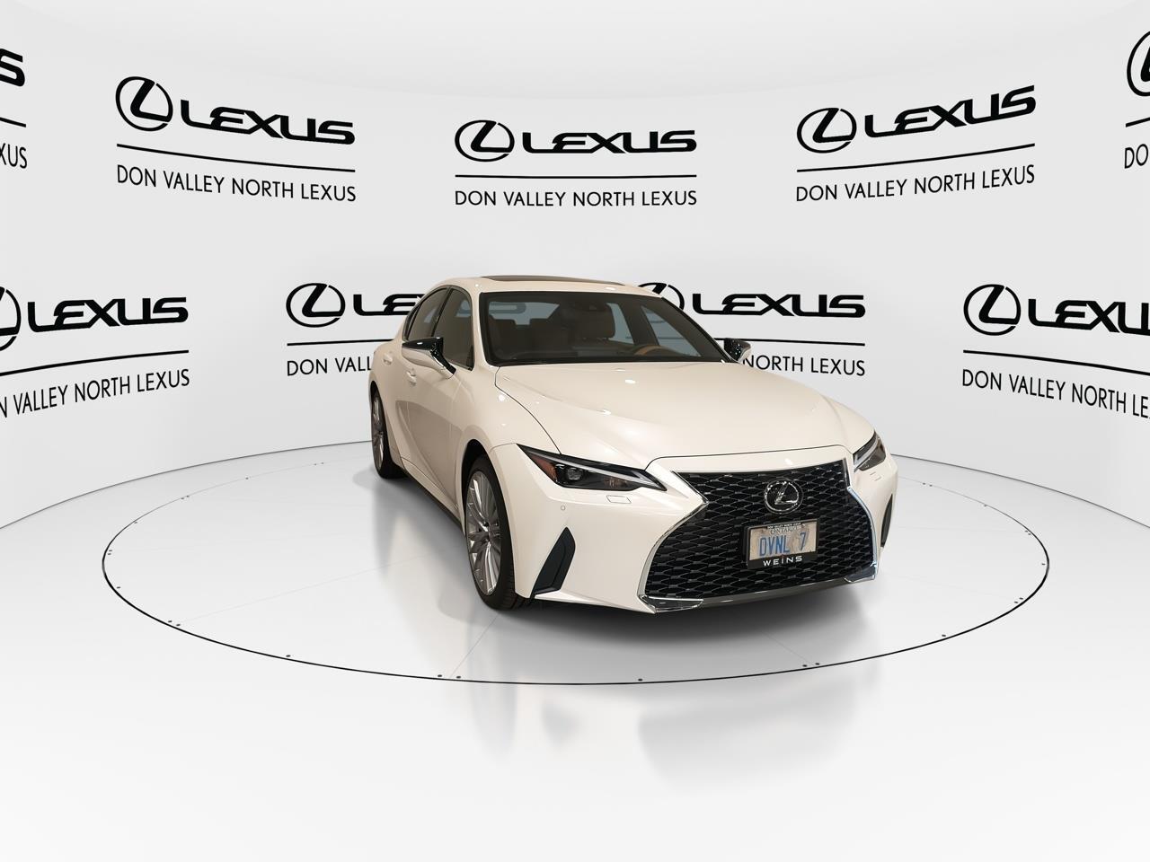 Lexus IS 300 2025