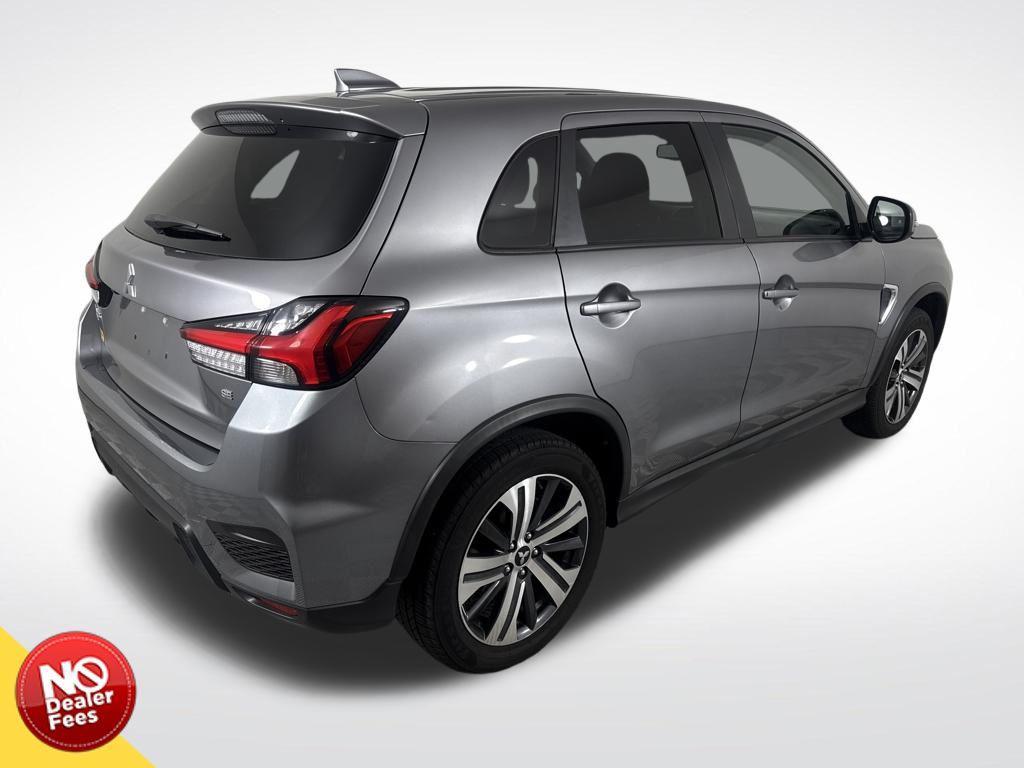 Mitsubishi Outlander Sport 2021