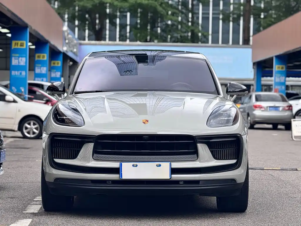 Porsche Macan 2023