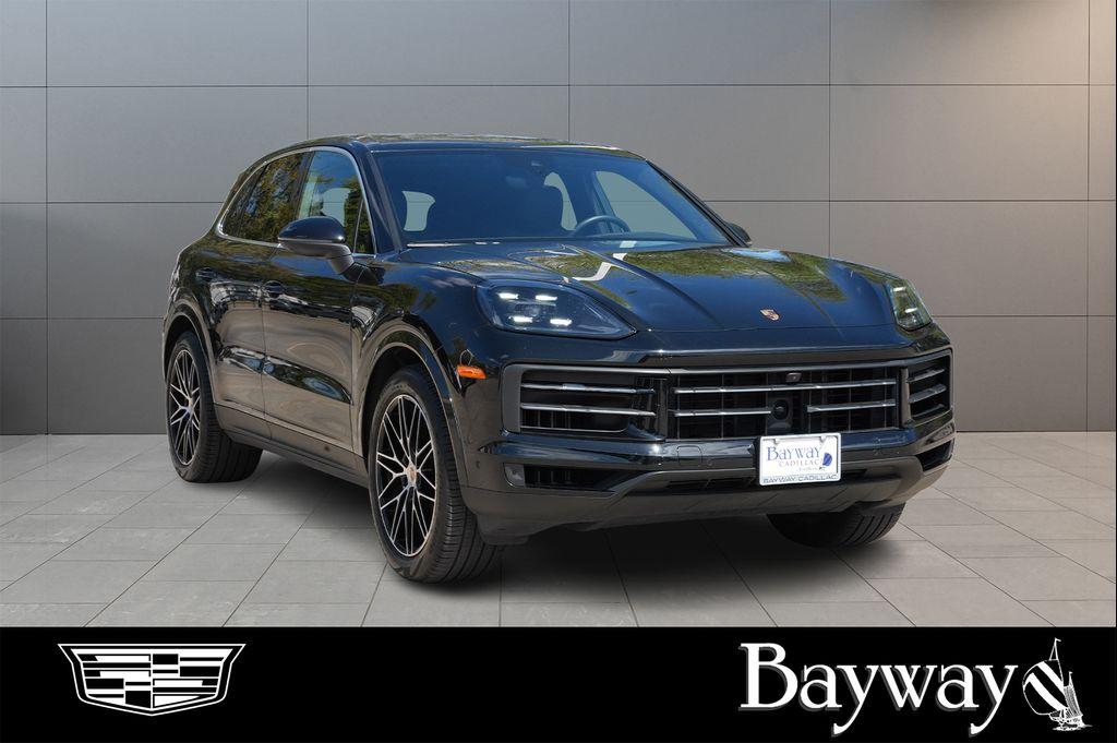 Porsche Cayenne 2025