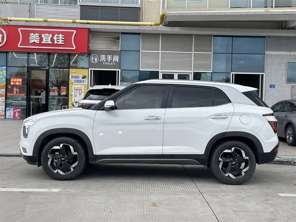 Hyundai ix25 2021