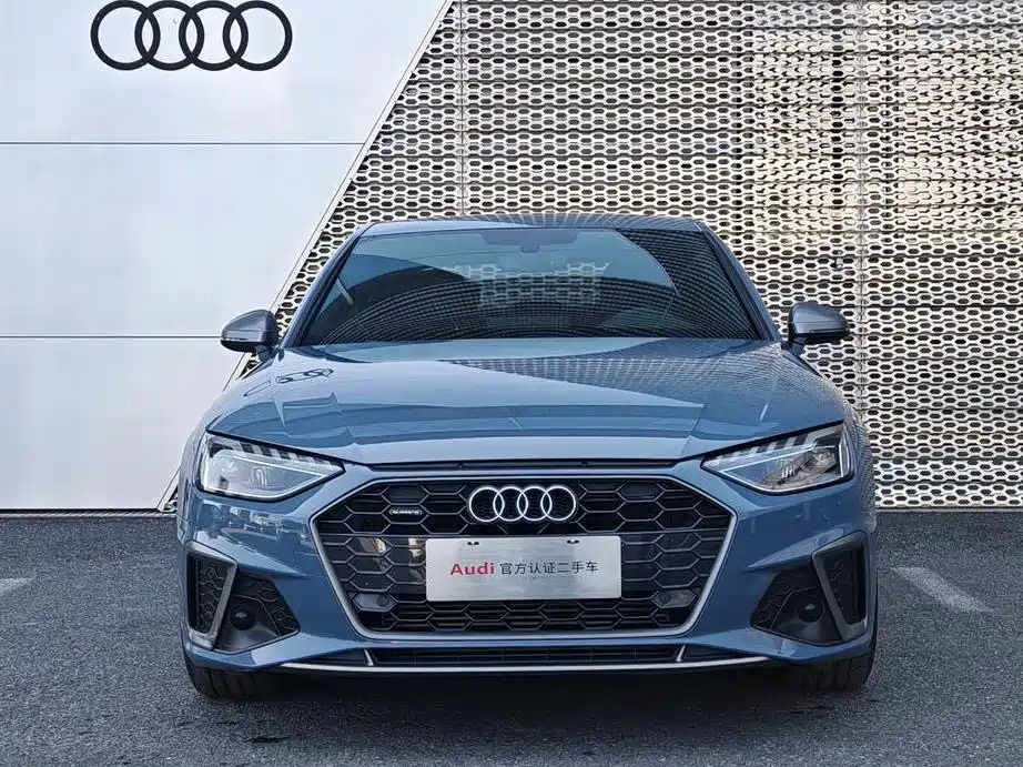 Audi A4 2022