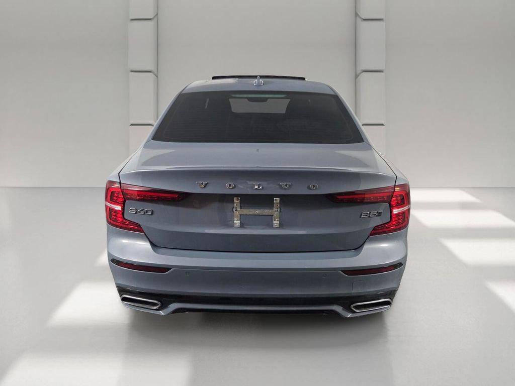 Volvo S60 2022