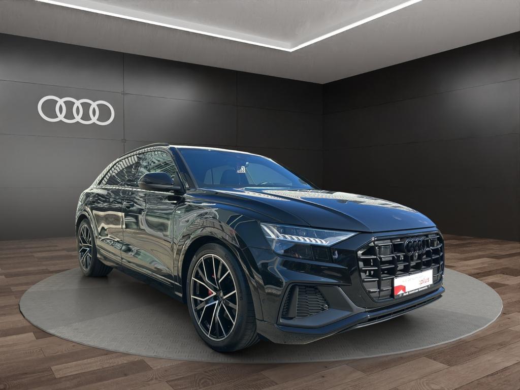 Audi Q8 2022