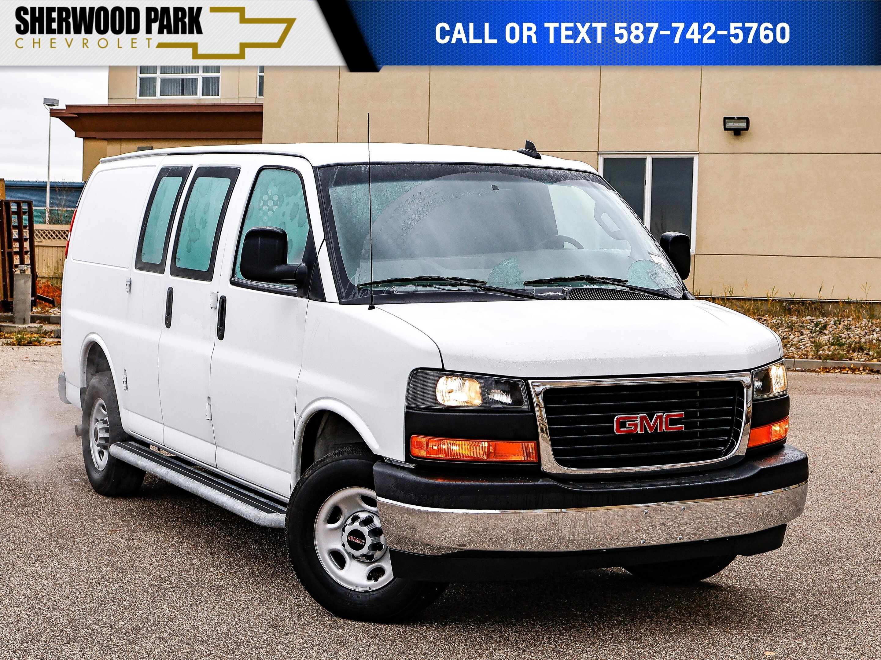 GMC Savana 2023