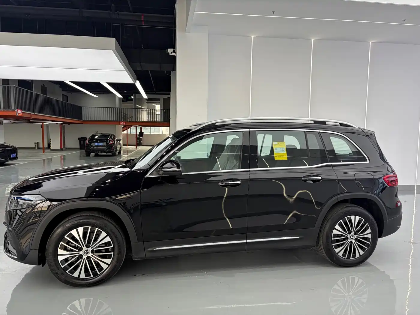 Mercedes-Benz EQB 2026