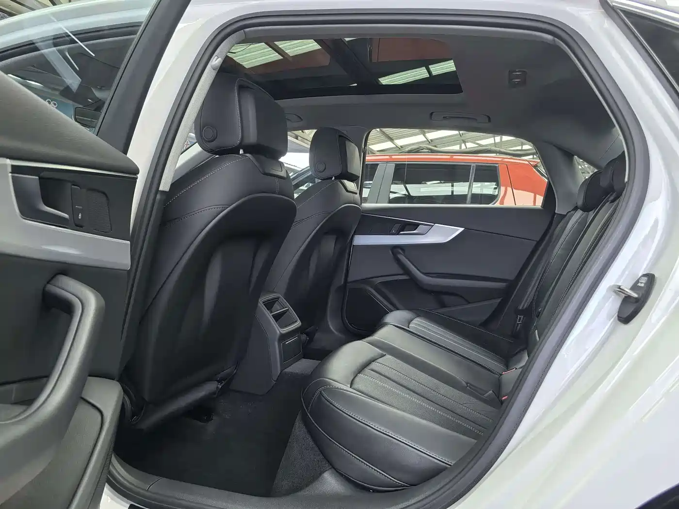 Audi A4 2023