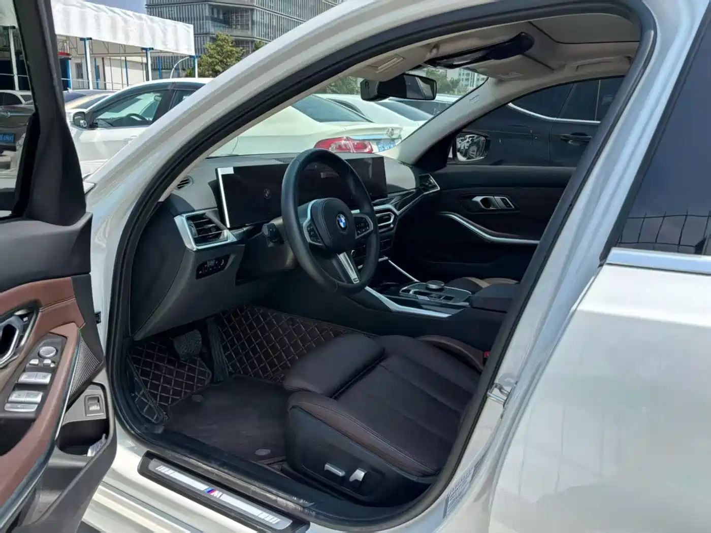 BMW 3 серии 2023