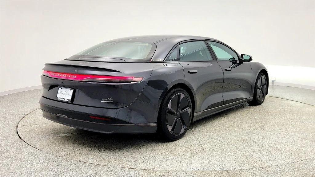 Lucid Air 2024