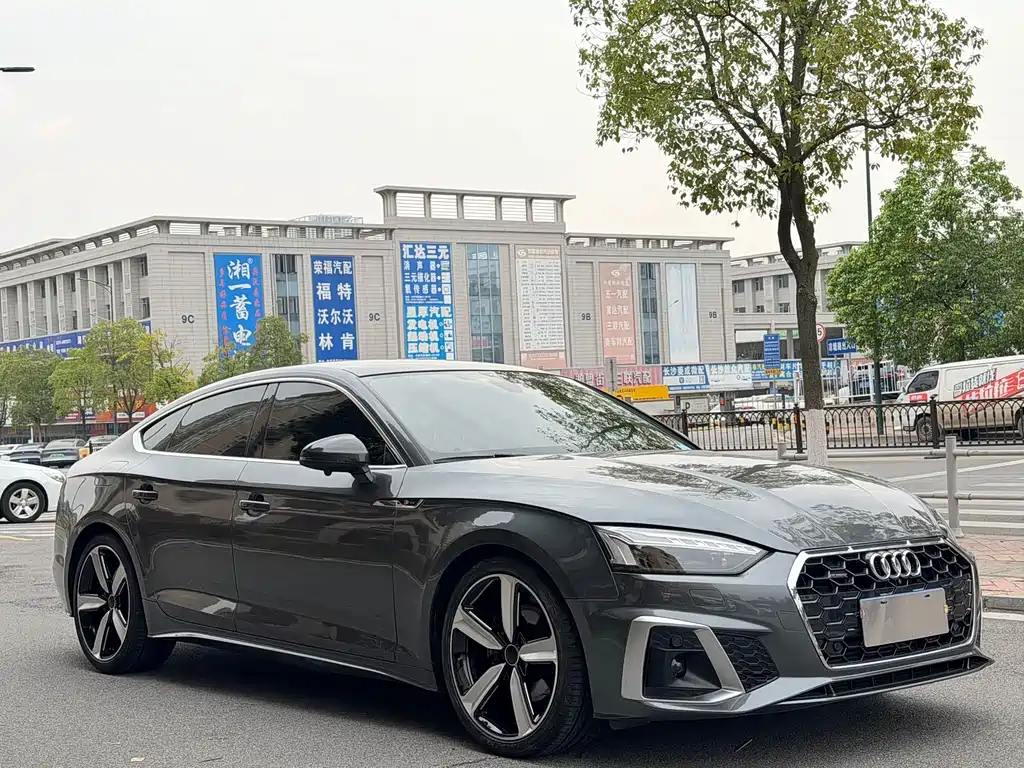 Audi A5 2022