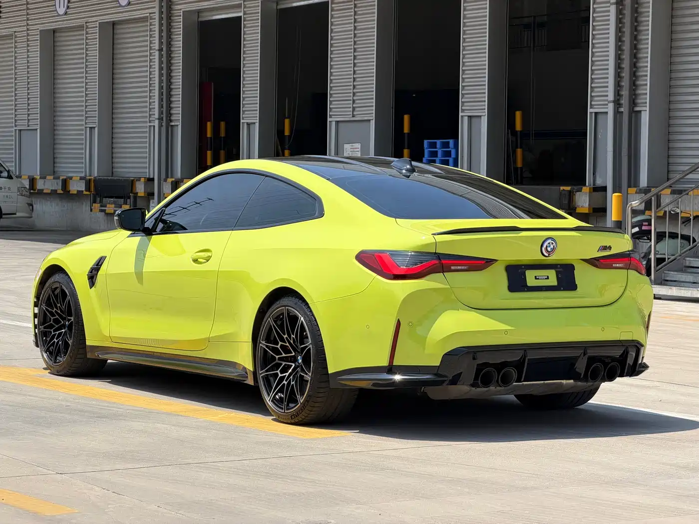 BMW M4 2023