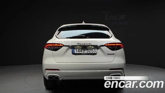Maserati Levante 2022