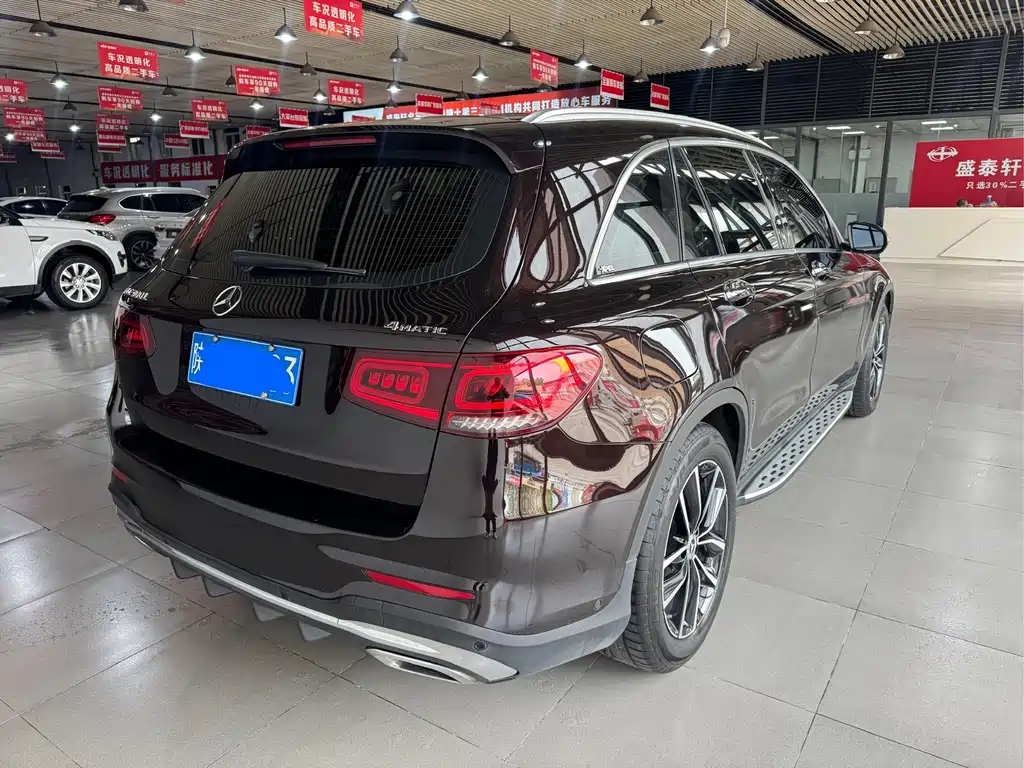 Mercedes-Benz GLC 2021