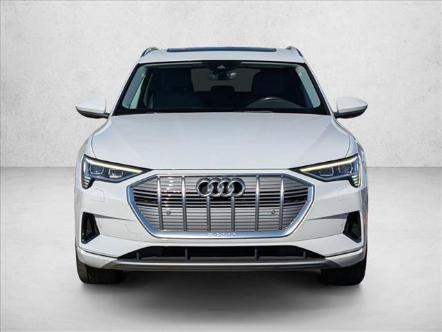 Audi e-tron 2023