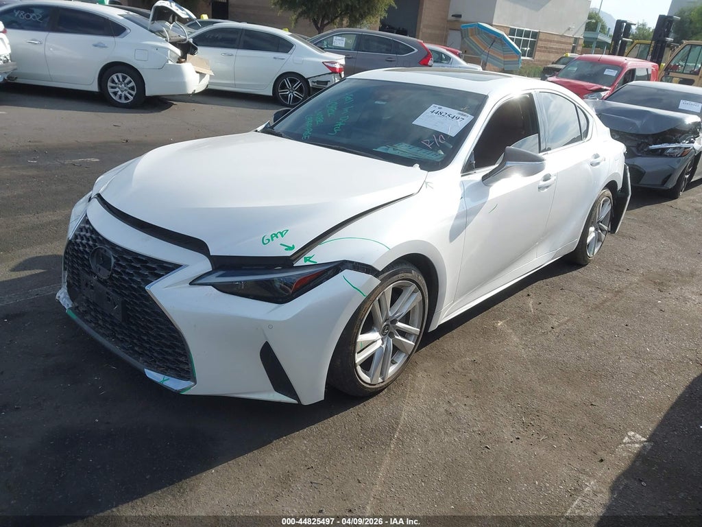 Lexus IS 300 2021