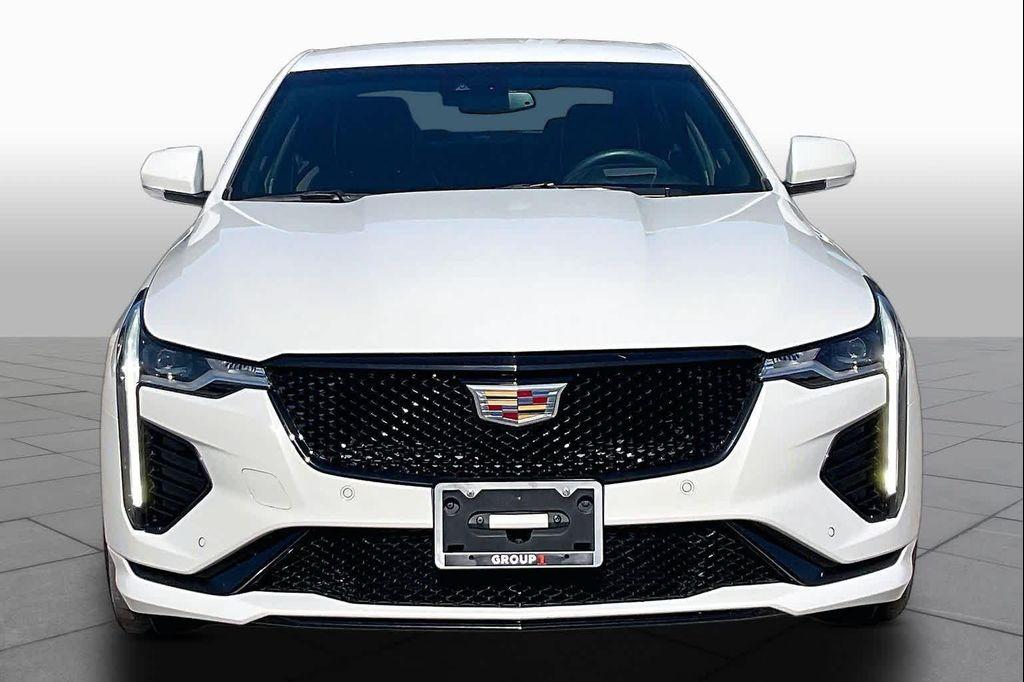 Cadillac CT4 2021