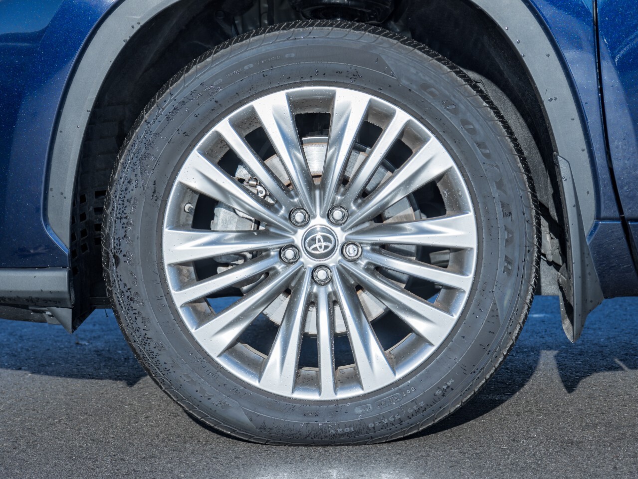 Toyota Highlander 2024