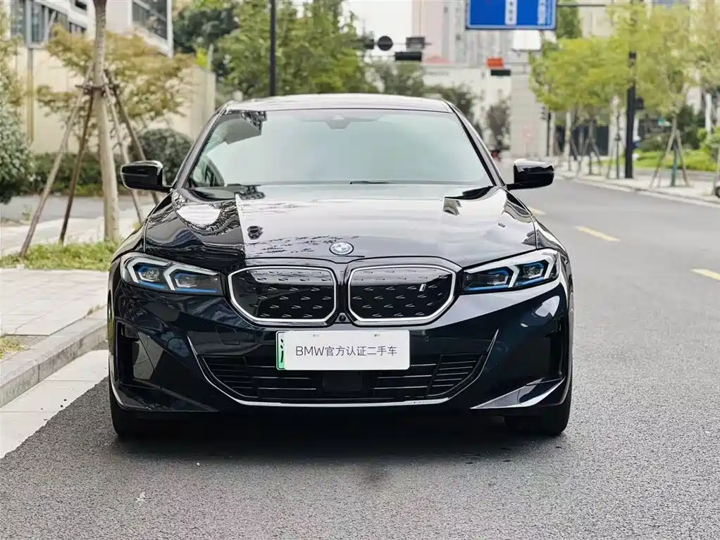 BMW i3 2024
