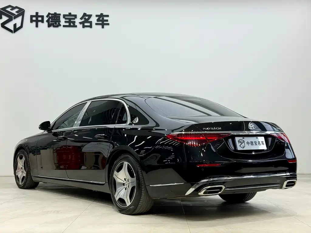 Mercedes-Benz Maybach S-Класс 2022
