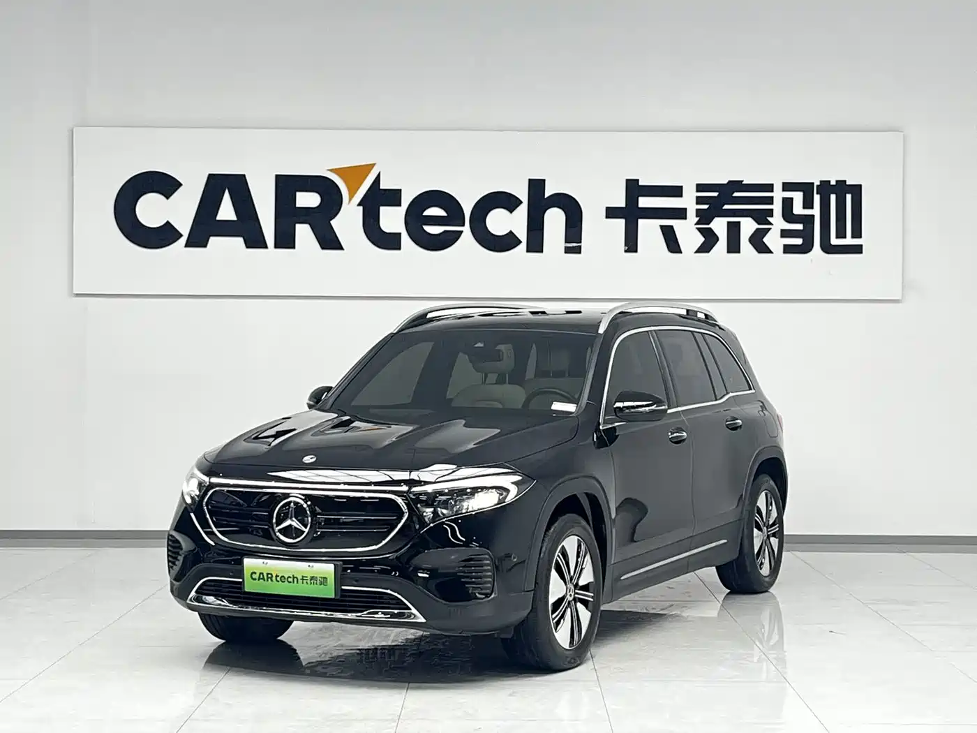 Mercedes-Benz EQB 2022