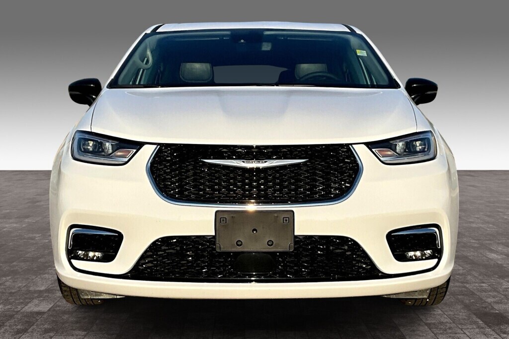 Chrysler Pacifica 2024