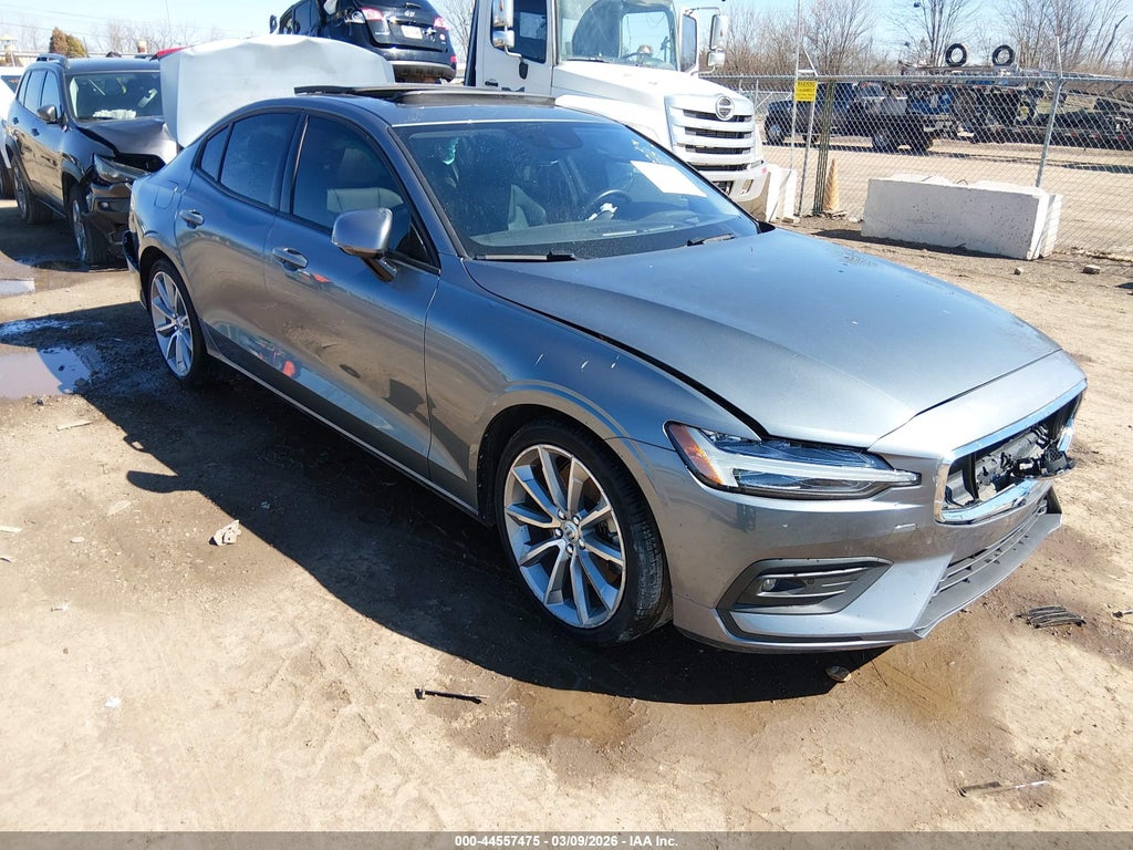 Volvo S60 2021