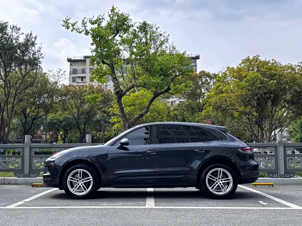Porsche Macan 2023