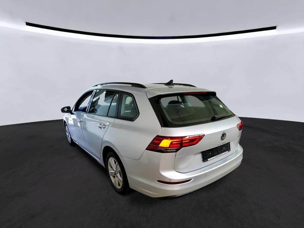 Volkswagen Golf 2021