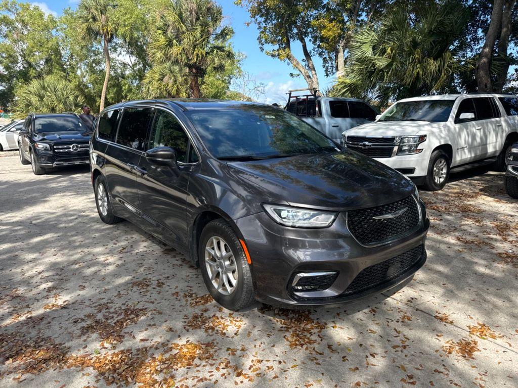 Chrysler Pacifica 2023