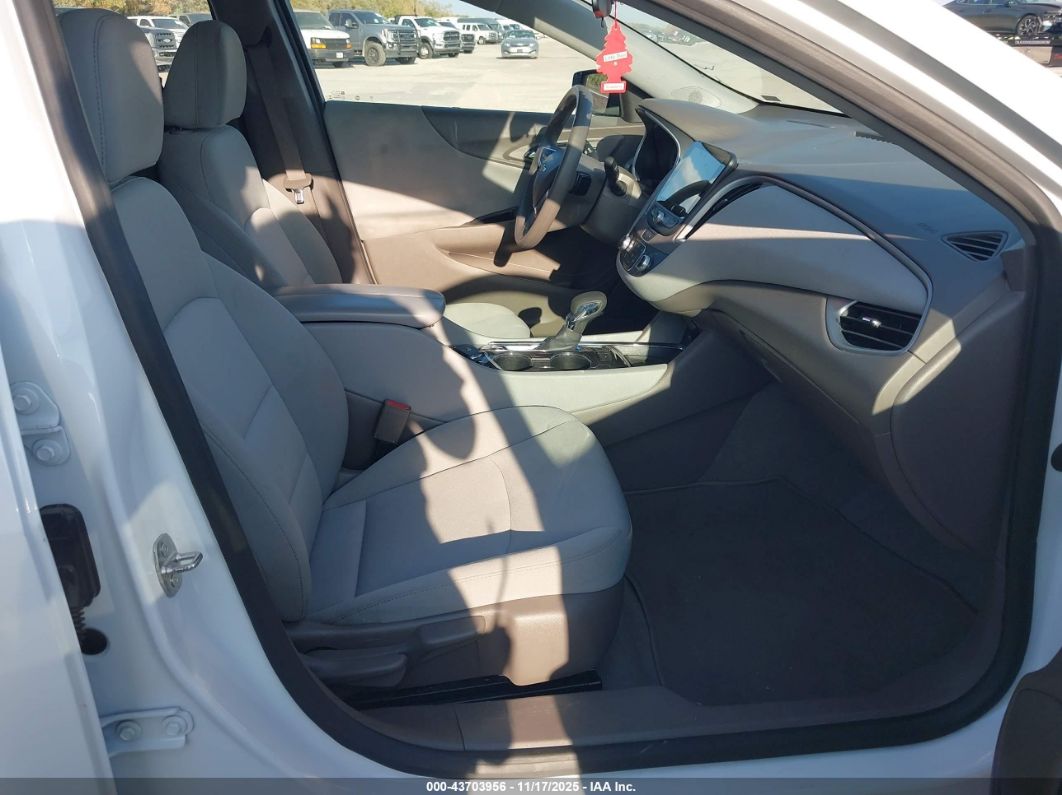 Chevrolet Malibu 2024